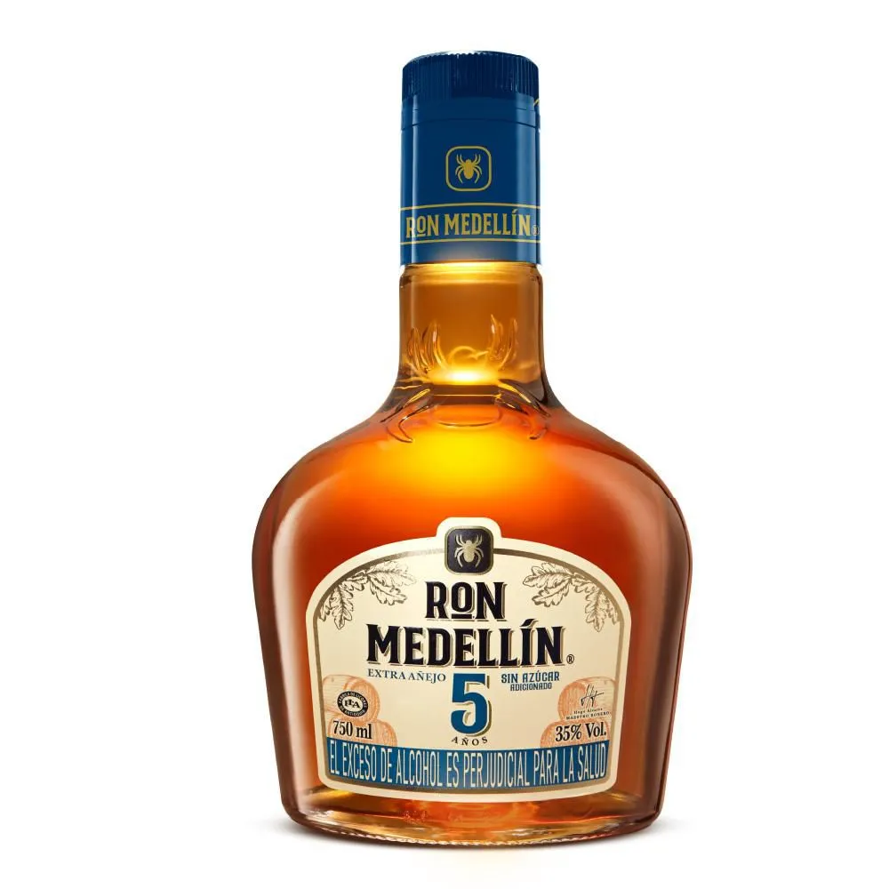 Ron Medellín Extra Añejo